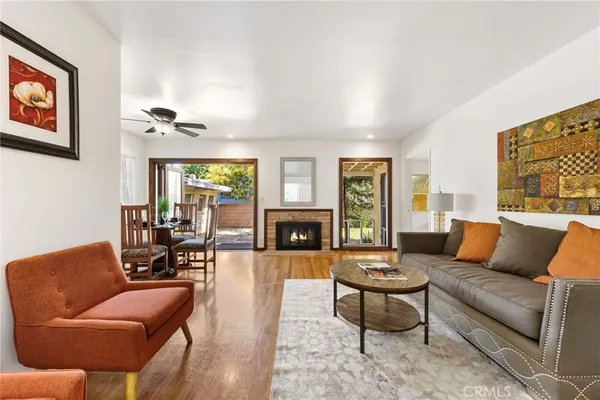 $900,000 | 2334 Iroquois Avenue, Long Beach, CA 90815