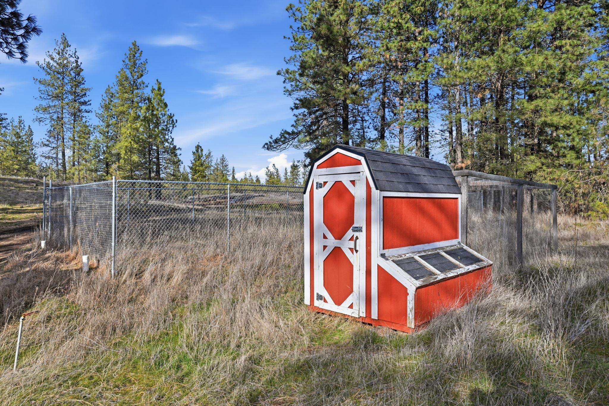 26216 West Carman Road Cheney, WA 99004 - Photo 43 of 45