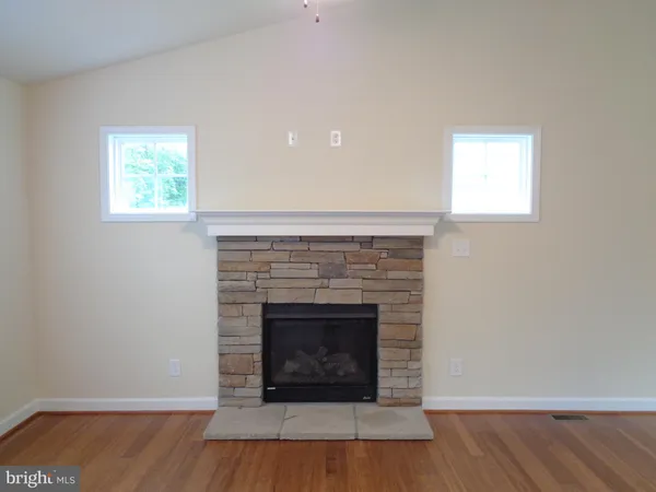 $2,600 | 6926 Lunette Lane, Spotsylvania, VA 22553