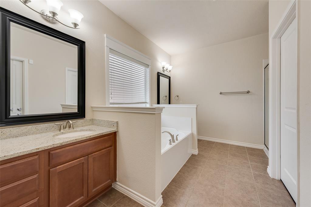 312 Sheridan Road Oak Point, TX 75068 - Photo 13 of 18