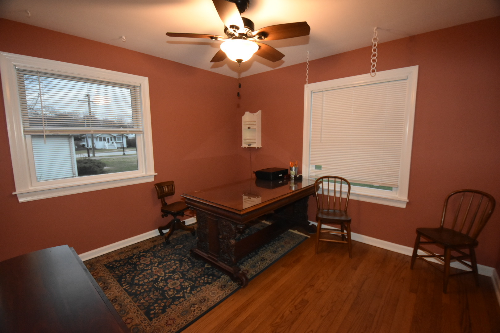 111 West Prairie Avenue Wheaton, IL 60187 - Photo 10 of 24 a room with chair and a window