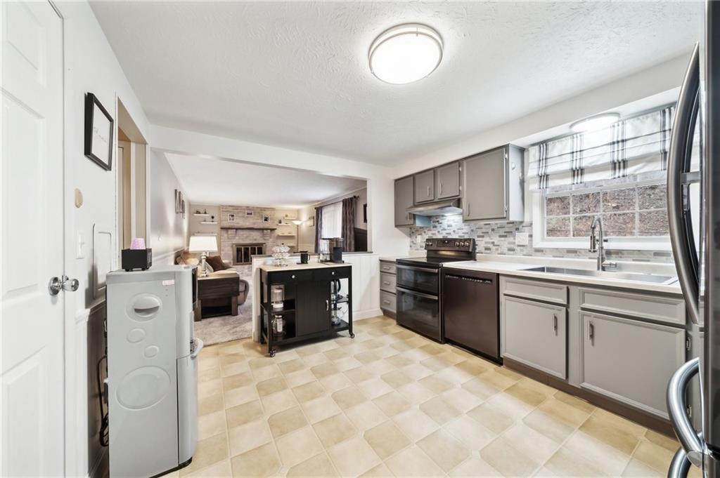 3 Hones Road Export, PA 15632 - Photo 7 of 32