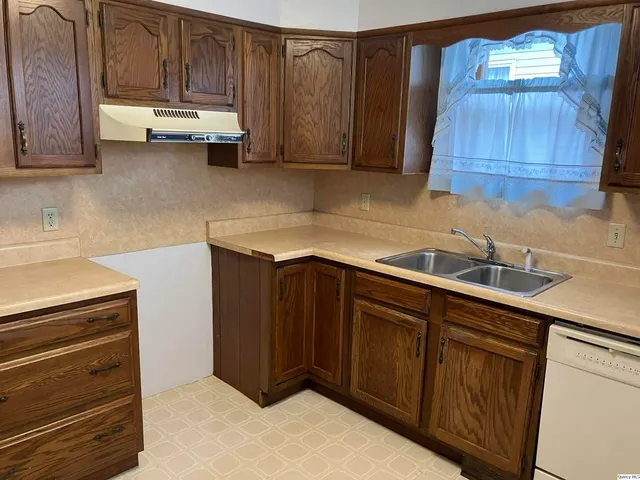 $159,900 | 1516 Chestnut Street, Quincy, IL 62301