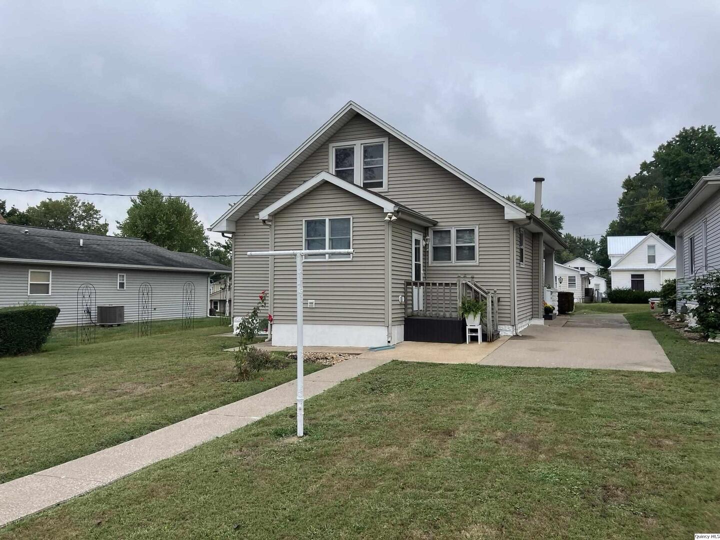 1516 Chestnut Street Quincy, IL 62301 - Photo 32 of 36