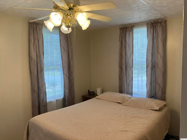 $159,900 | 1516 Chestnut Street, Quincy, IL 62301