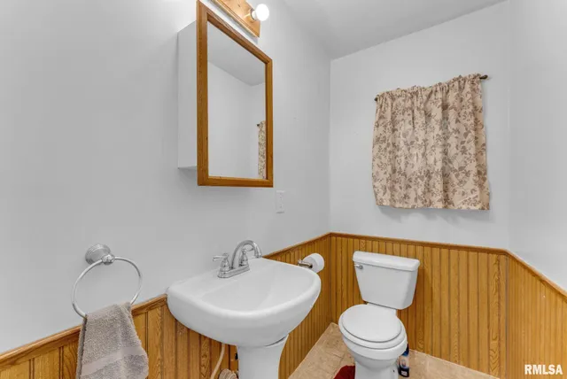 $124,900 | 1900 13th Avenue, Rock Island, IL 61201