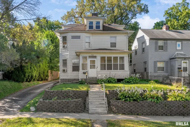 $124,900 | 1900 13th Avenue, Rock Island, IL 61201