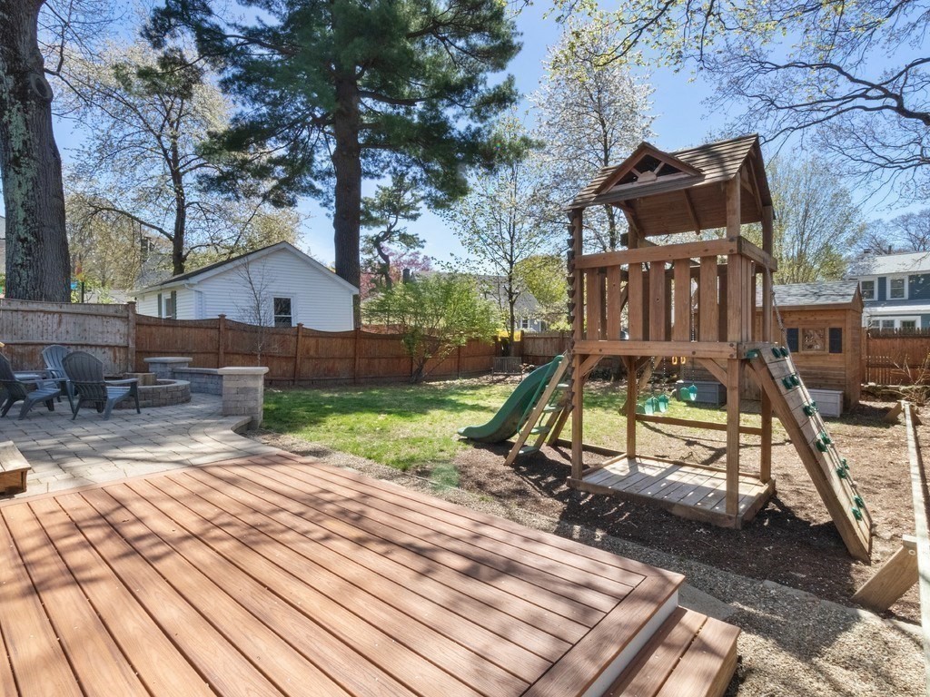 42 Virginia Road Waltham, MA 02453 - Photo 24 of 34