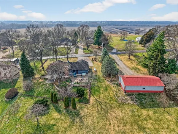 $475,000 | 2103 85th Road Northeast, St. Joseph, MO 64507