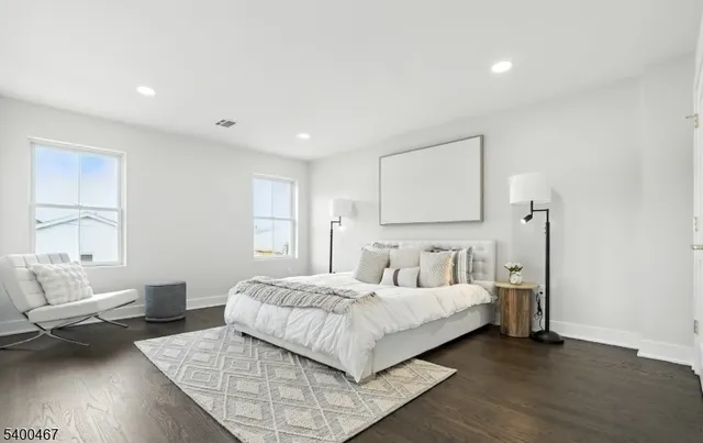 $749,000 | 192 Canterbury Avenue, North Arlington, NJ 07031