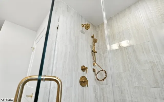 $749,000 | 192 Canterbury Avenue, North Arlington, NJ 07031