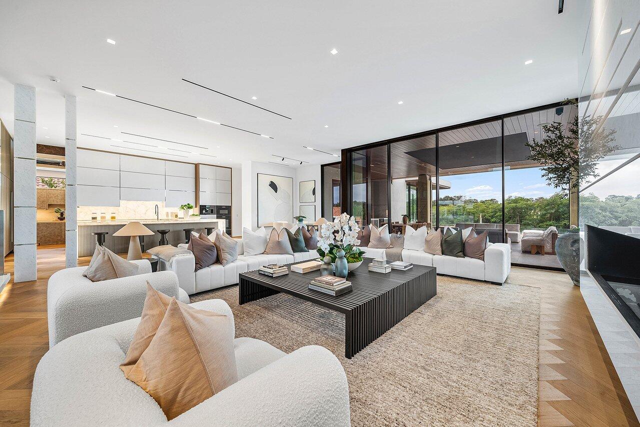 126 Spinnaker Lane Jupiter, FL 33477 - Photo 16 of 81 007-126SpinnakerLane-Jupiter-FL-33477-SM