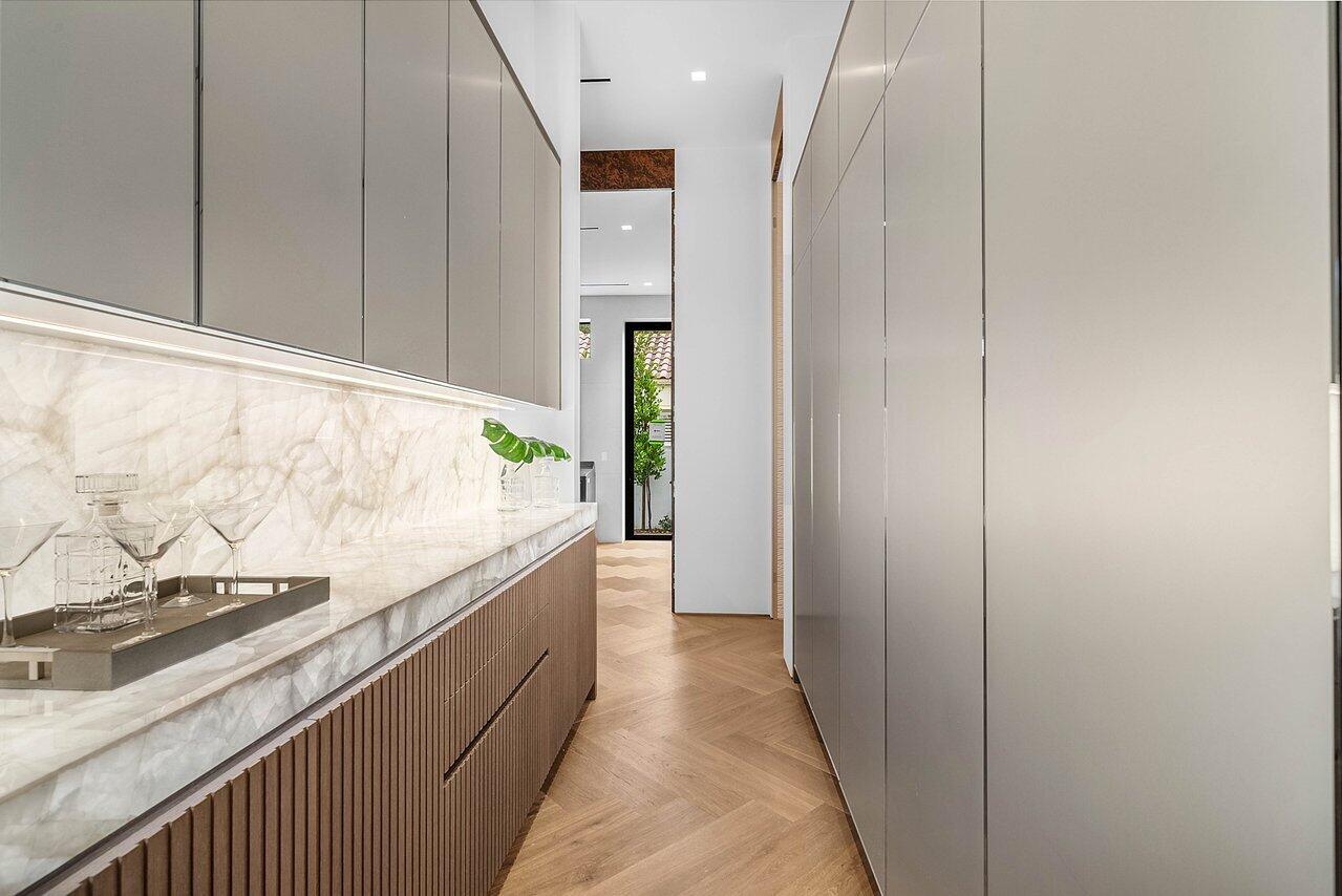 126 Spinnaker Lane Jupiter, FL 33477 - Photo 20 of 81 062-126SpinnakerLane-Jupiter-FL-33477-SM