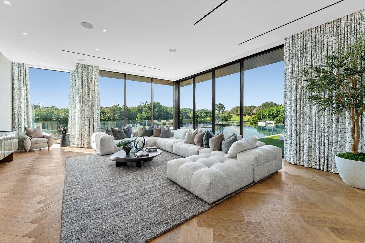 126 Spinnaker Lane Jupiter, FL 33477 - Photo 28 of 81 091-126SpinnakerLane-Jupiter-FL-33477-SM