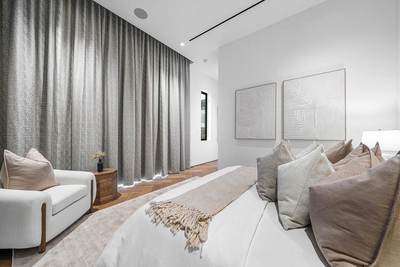 126 Spinnaker Lane Jupiter, FL 33477 - Photo 41 of 81 068-126SpinnakerLane-Jupiter-FL-33477-SM