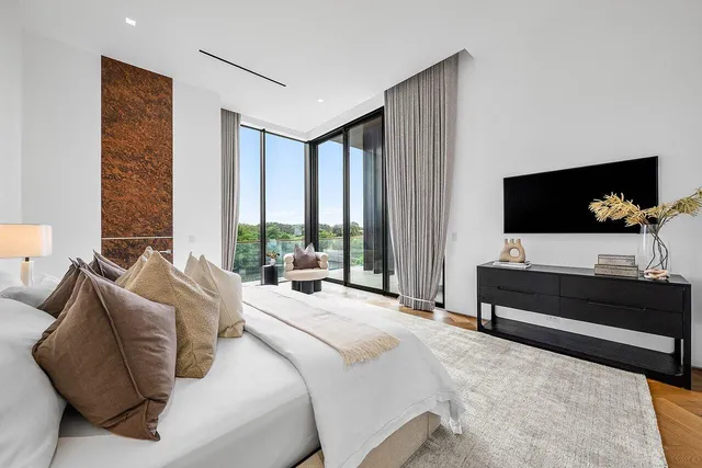 $33,250,000 | 126 Spinnaker Lane, Jupiter, FL 33477