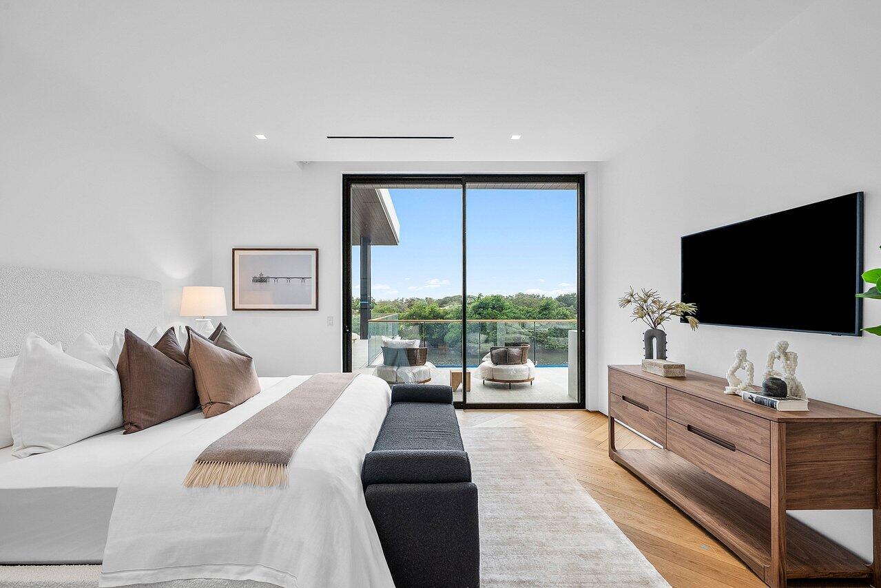 126 Spinnaker Lane Jupiter, FL 33477 - Photo 62 of 96 042-126SpinnakerLane-Jupiter-FL-33477-SM