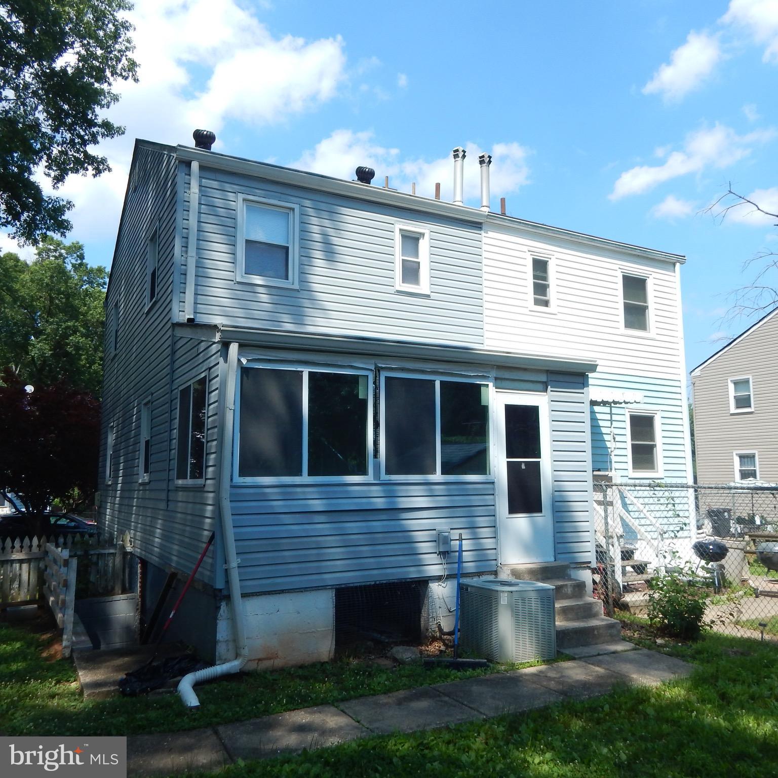 7229 East Forest Road Landover, MD 20785 - Photo 18 of 18 Exterior Rear w/sunroom perfect for hot summers