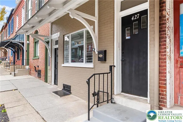 $249,900 | 427 North Lumber Street, Allentown, PA 18102