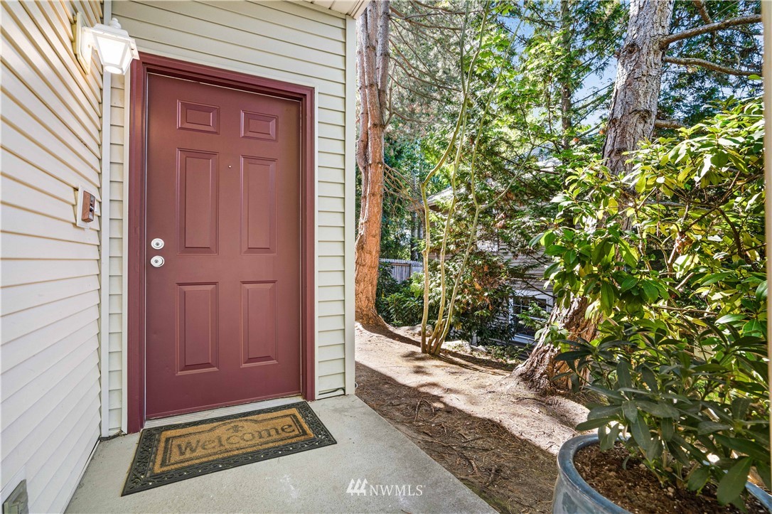 413 South 47th Street, Unit 413 Renton, WA 98055 - Photo 2 of 32 Gallery Image 2