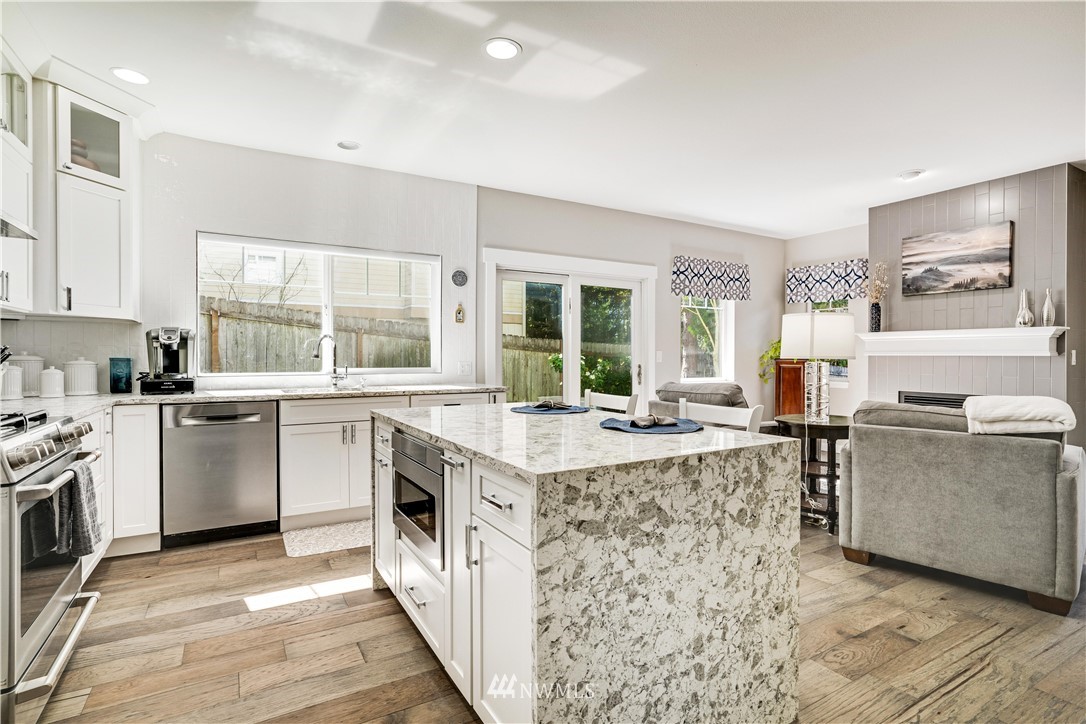 413 South 47th Street, Unit 413 Renton, WA 98055 - Photo 13 of 32 Gallery Image 13