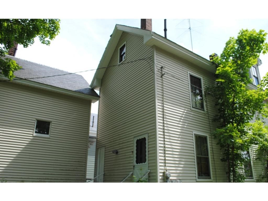 7-11 Clow Court Rochester, NH 03867 - Photo 11 of 11