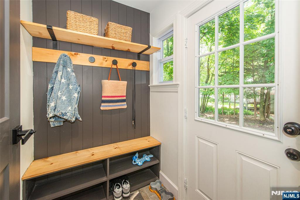 181 Valley Road Montclair, NJ 07042 - Photo 30 of 33