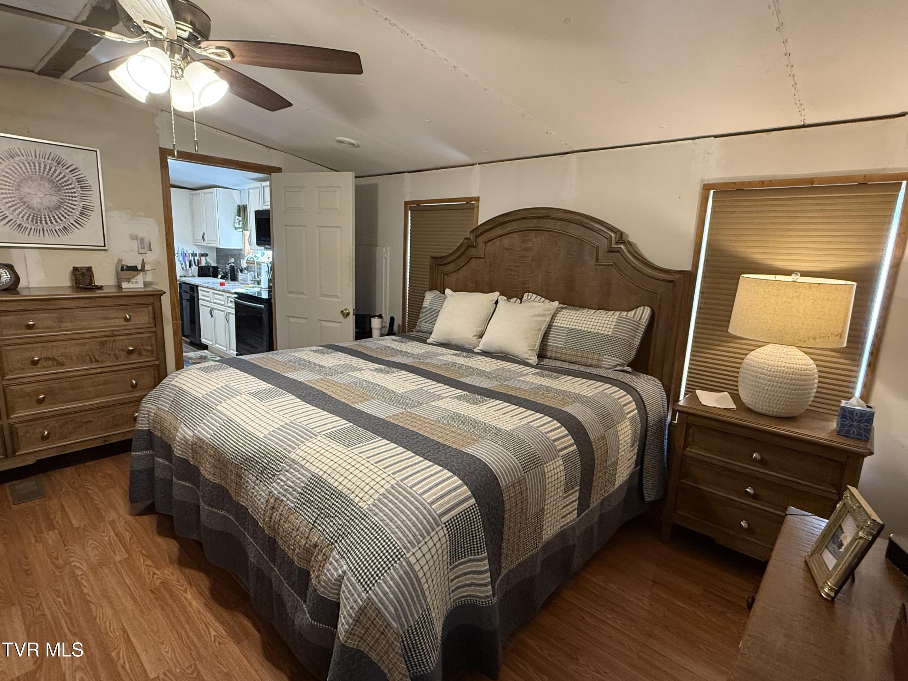 126 Ollie Collins Road Elizabethton, TN 37643 - Photo 24 of 28 IMG_1751