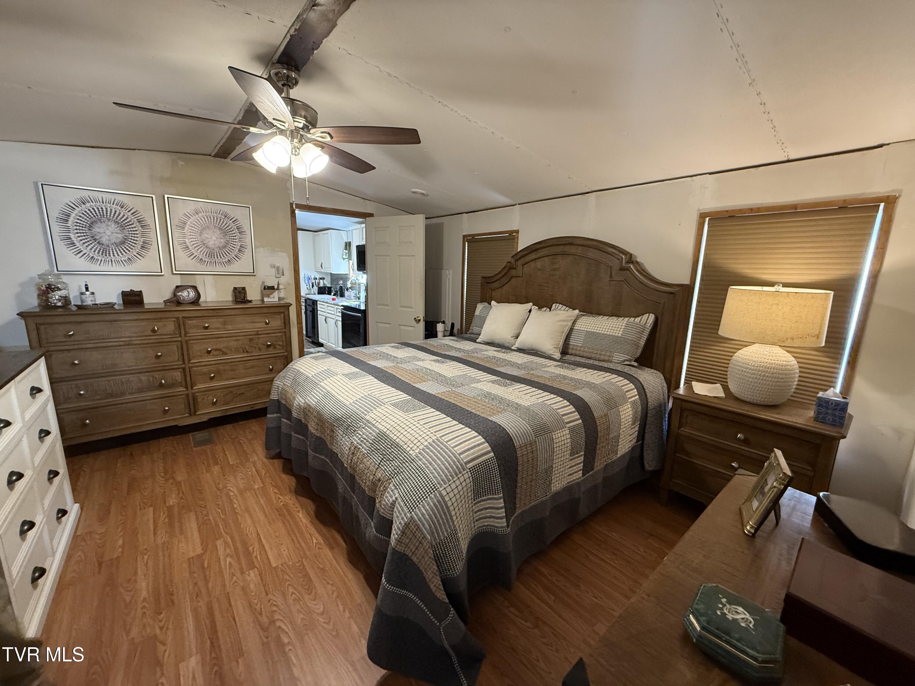 126 Ollie Collins Road Elizabethton, TN 37643 - Photo 25 of 28 IMG_1752