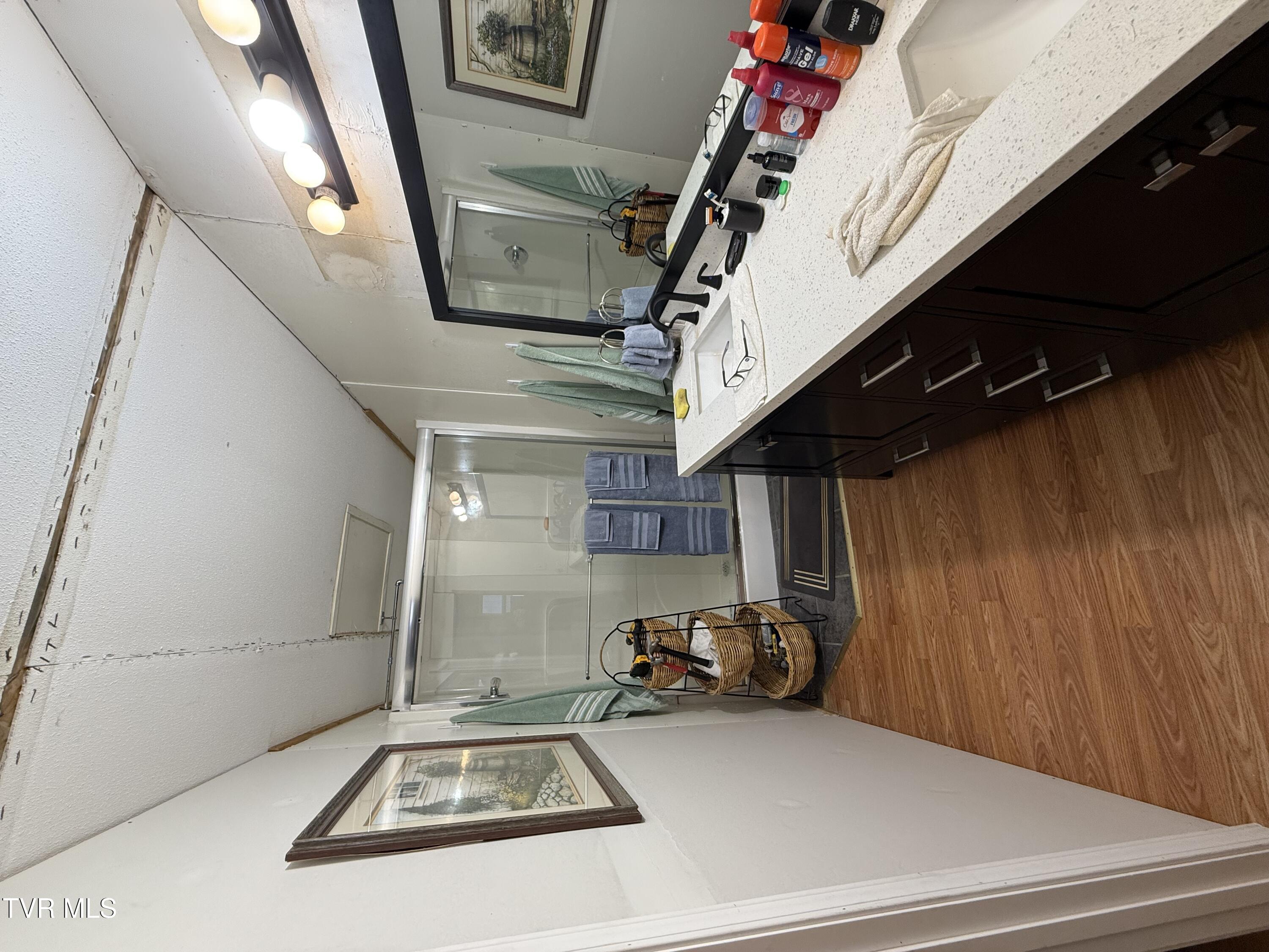 126 Ollie Collins Road Elizabethton, TN 37643 - Photo 26 of 28 IMG_1748