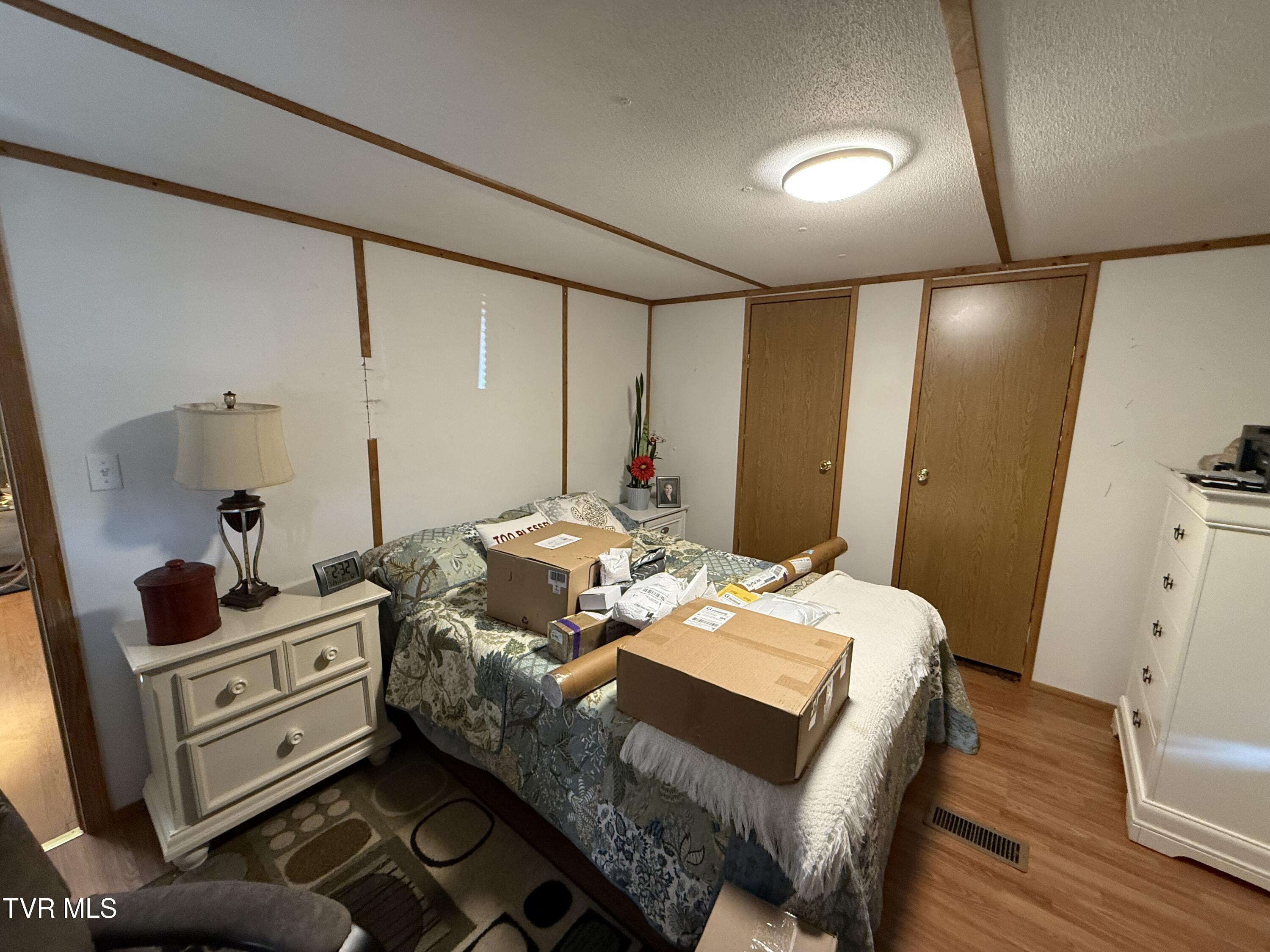 126 Ollie Collins Road Elizabethton, TN 37643 - Photo 27 of 28 IMG_1740