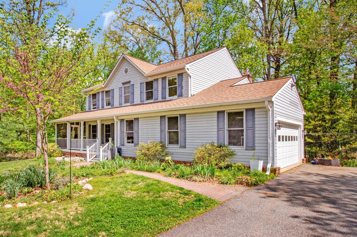 16311 Dahl Road Laurel, MD 20707 - Photo 2 of 54 Inviting front porch, multi-car driveway, garage