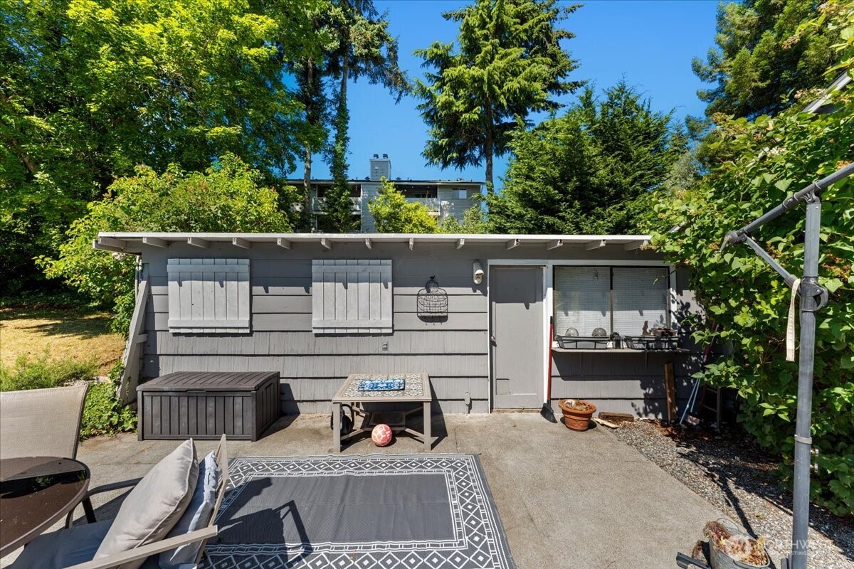 859 Southwest 132nd Street Burien, WA 98146 - Photo 31 of 37