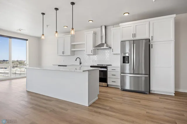 $550,000 | 234 Main Avenue, Unit 611, Fargo, ND 58103