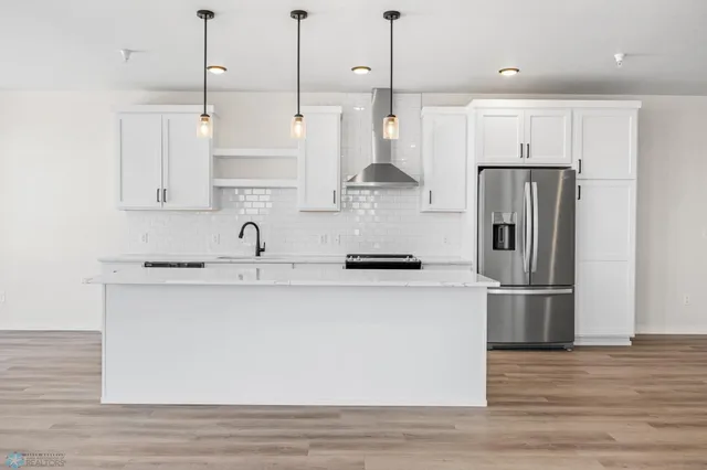 $550,000 | 234 Main Avenue, Unit 611, Fargo, ND 58103