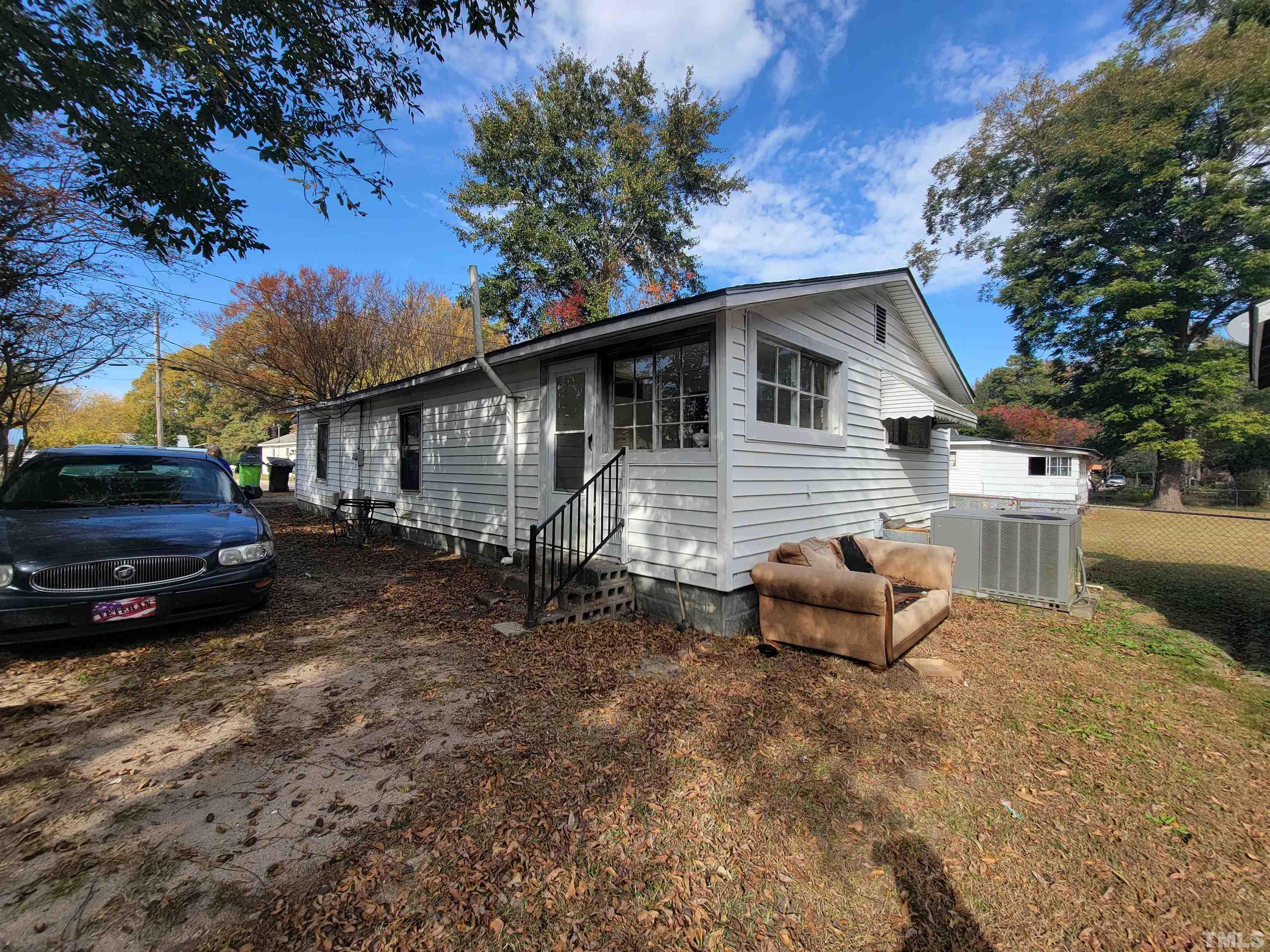 207 St Matthews Road Erwin, NC 28339 - Photo 3 of 21 Gallery Image 3