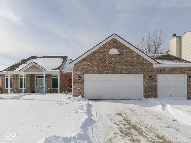 $425,000 | 12774 Raiders Boulevard, Fishers, IN 46037