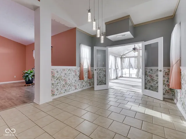 $425,000 | 12774 Raiders Boulevard, Fishers, IN 46037