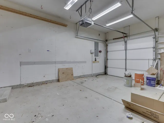 $425,000 | 12774 Raiders Boulevard, Fishers, IN 46037