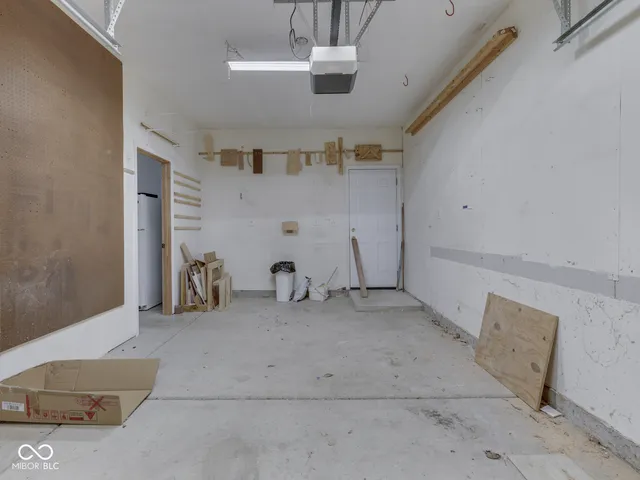 $425,000 | 12774 Raiders Boulevard, Fishers, IN 46037