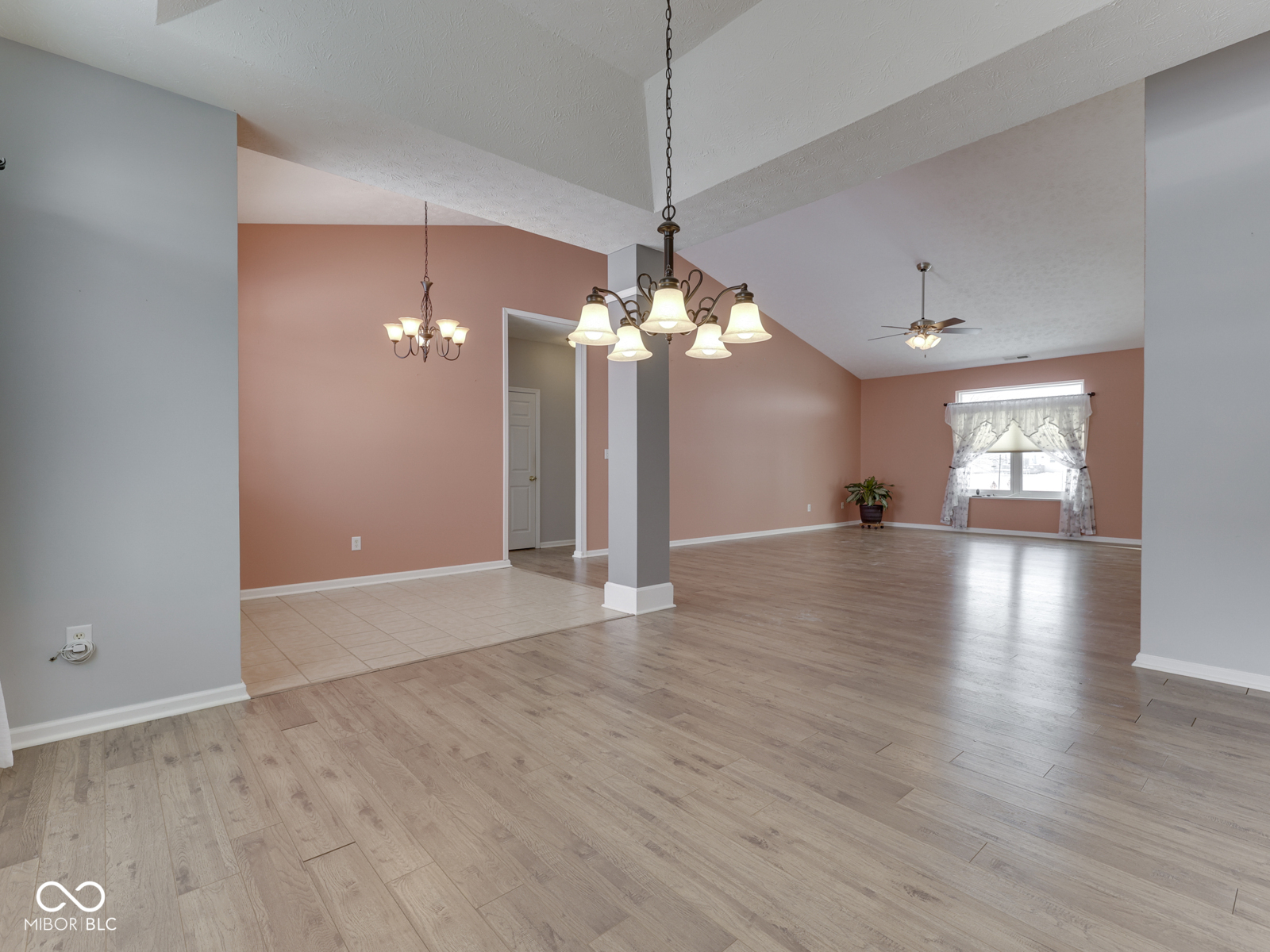 12774 Raiders Boulevard Fishers, IN 46037 - Photo 9 of 47