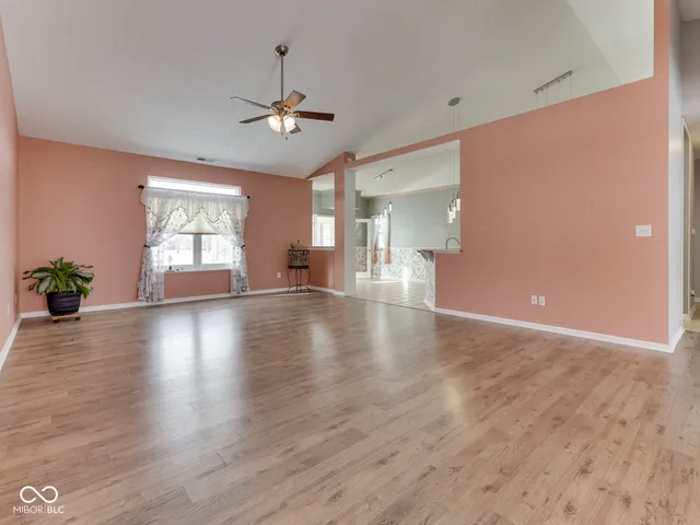 $425,000 | 12774 Raiders Boulevard, Fishers, IN 46037