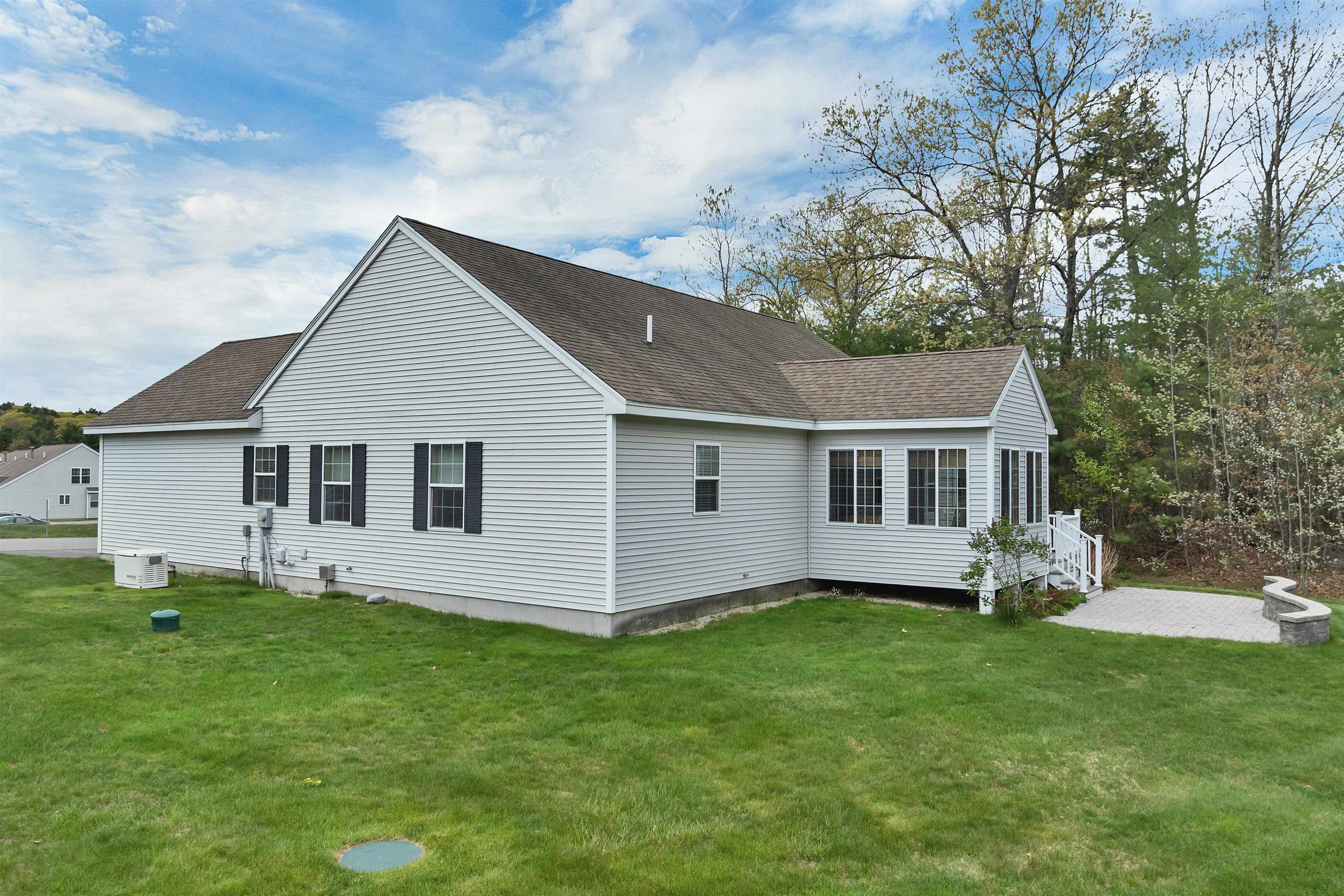 20 Brookview Road Windham, NH 03087 - Photo 2 of 35