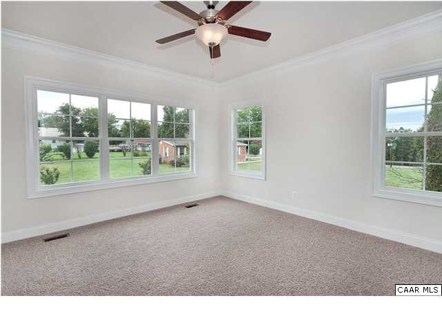2128 Avinity Loop Charlottesville, VA 22902 - Photo 10 of 28 a living room with furniture and a window