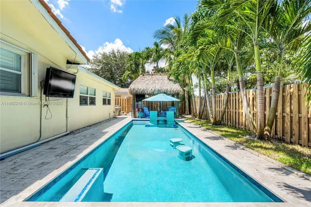 $615,000 | 3127 Northwest 68th Street, Fort Lauderdale, FL 33309