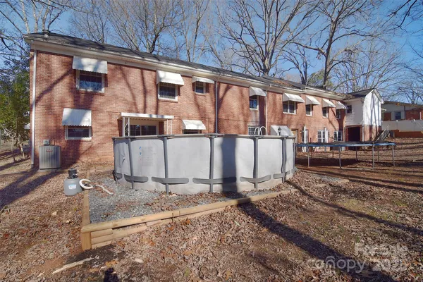 $414,000 | 936 23rd Avenue Northeast, Hickory, NC 28601