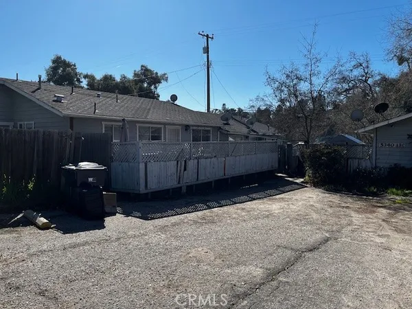 a view of patio with a yard
