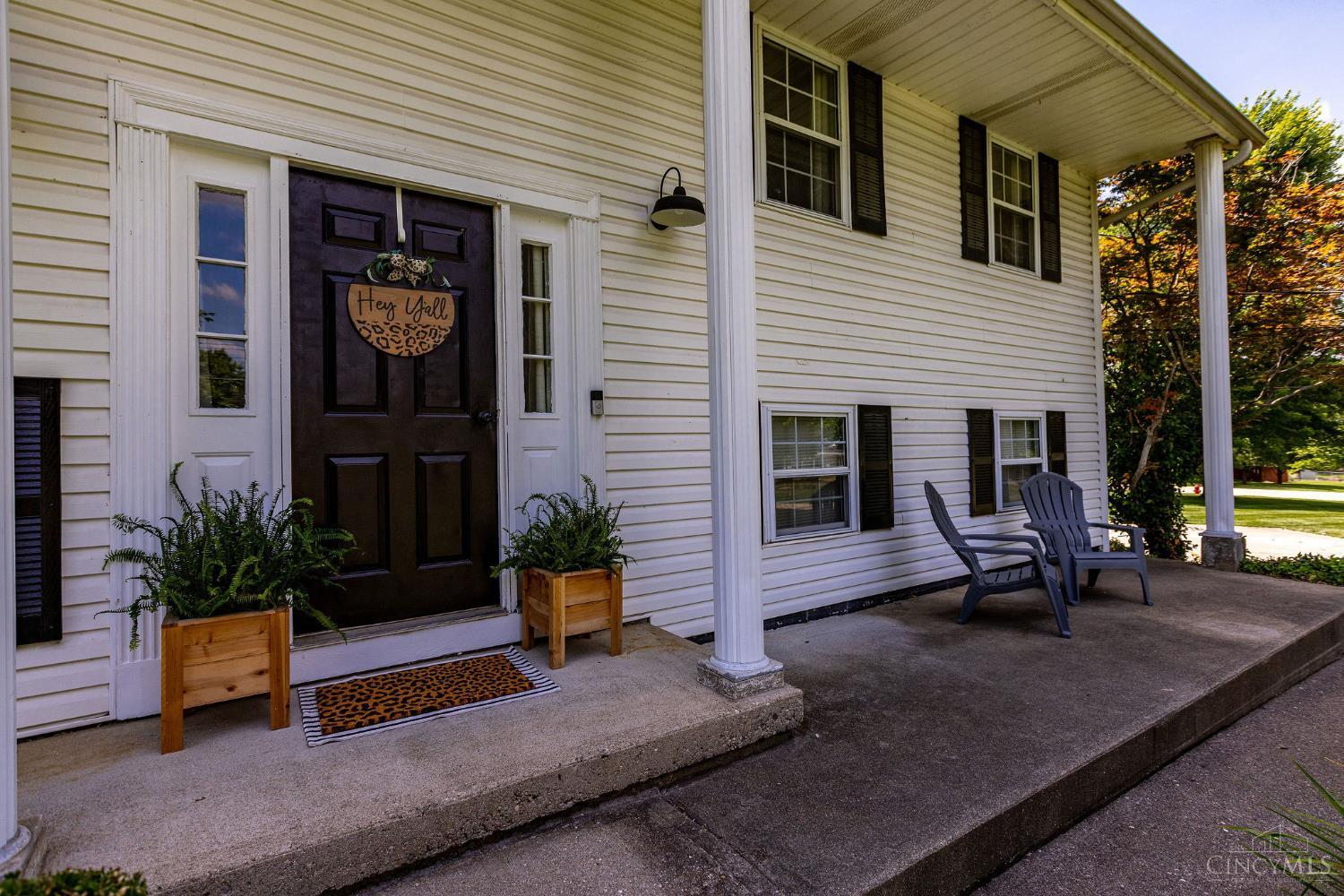 4577 Fisher Road Franklin, OH 45005 - Photo 5 of 46