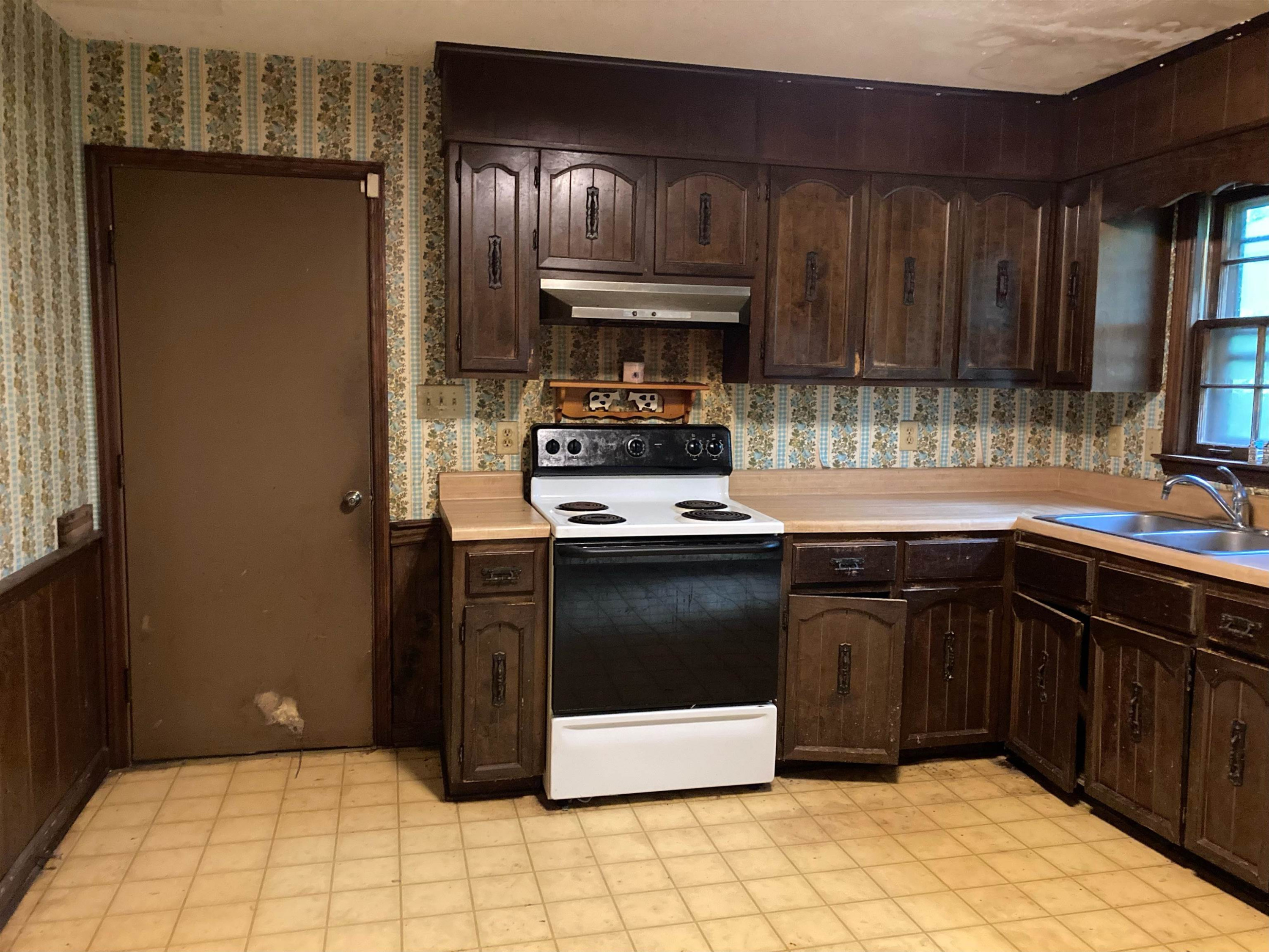 6109 Trinity Road Raleigh, NC 27607 - Photo 5 of 10 Photo 5