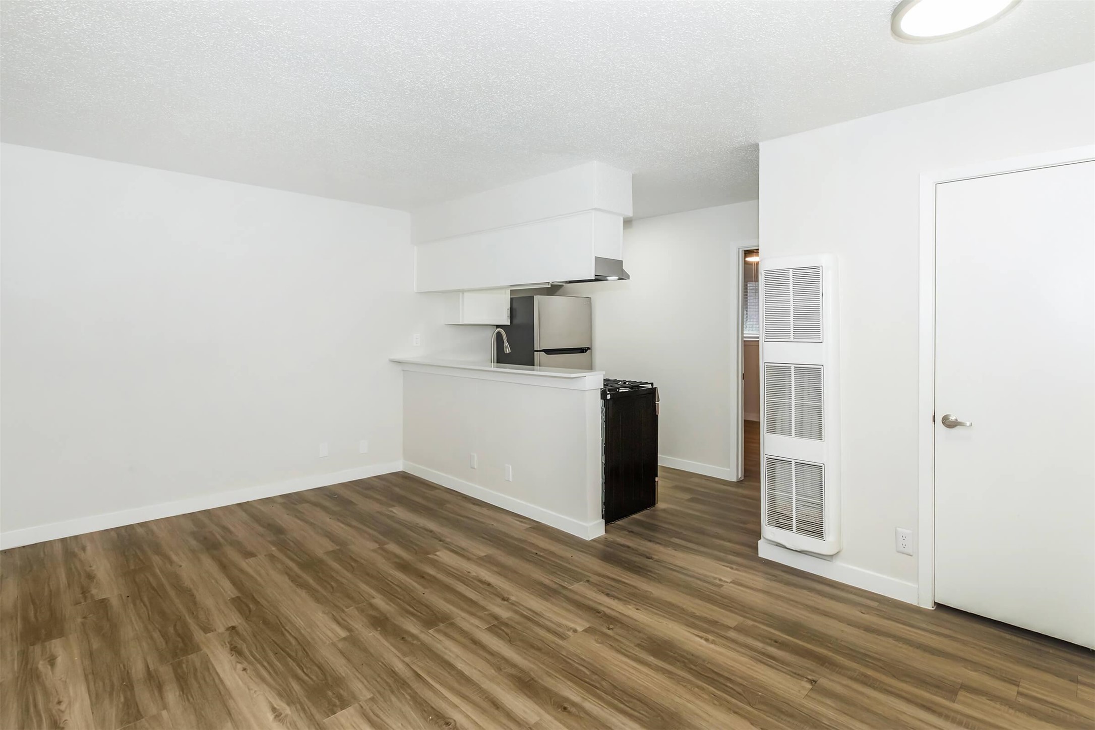609 East 45th Street, Unit 104 Austin, TX 78751 - Photo 4 of 16